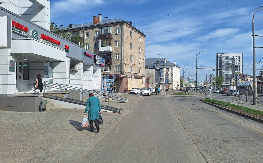 Сдам торговое помещение в цоколе, 31,2м² фото