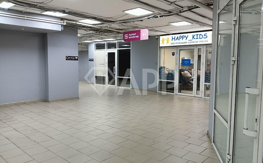 Офис/торговое/центр/ фото