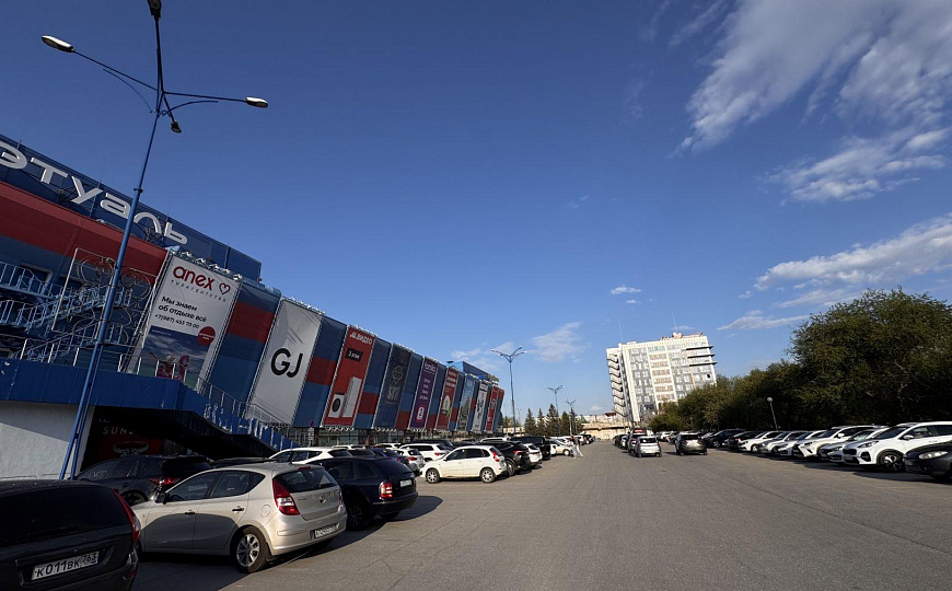 Помещения свободного назначения до 1300 кв.м. фото