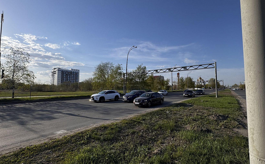 Помещения свободного назначения до 1300 кв.м. фото