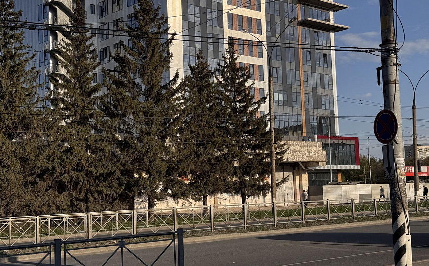 Помещения свободного назначения до 1300 кв.м. фото