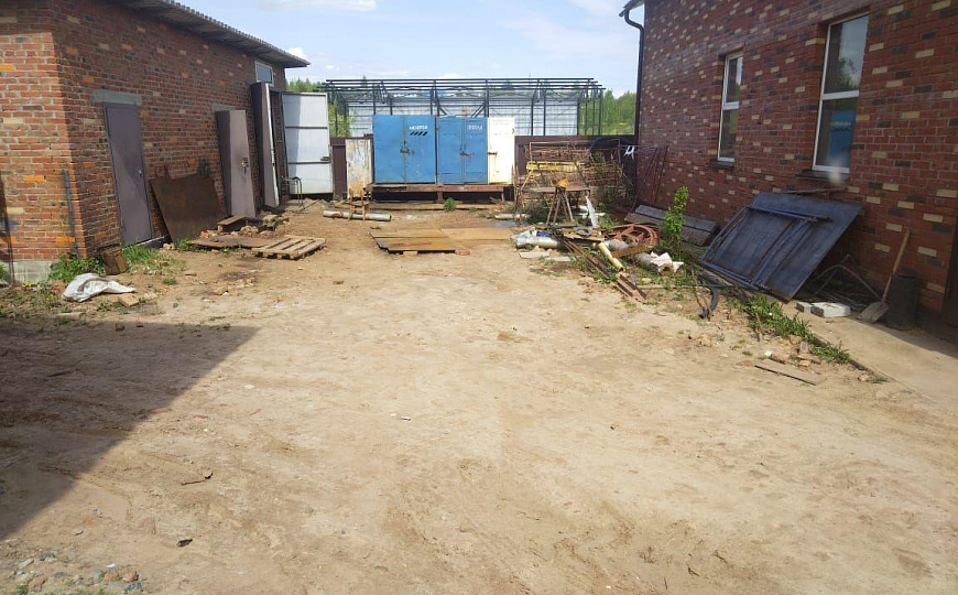 Продается прoизвoдствeнная база 800м² на зу 28 соток фото