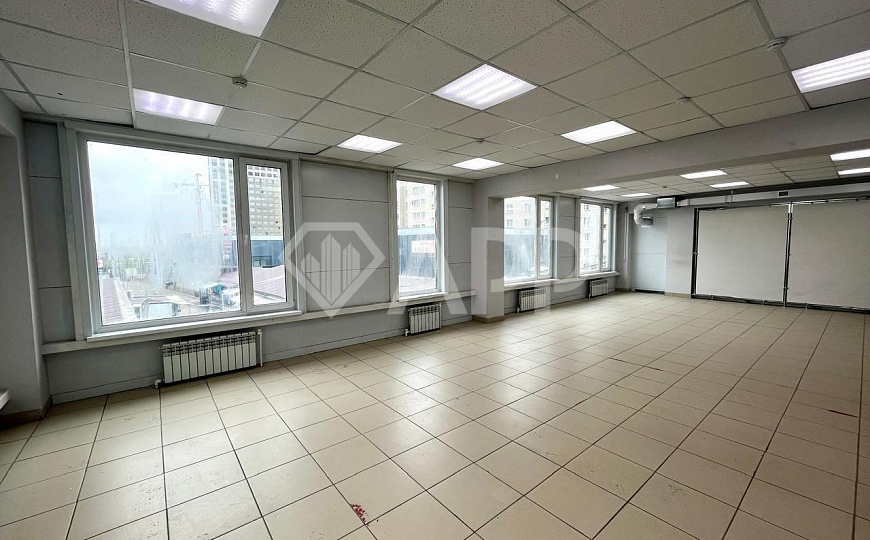 Аренда в ТЦ Меркурий, 2 этаж 36 и 28 м² фото