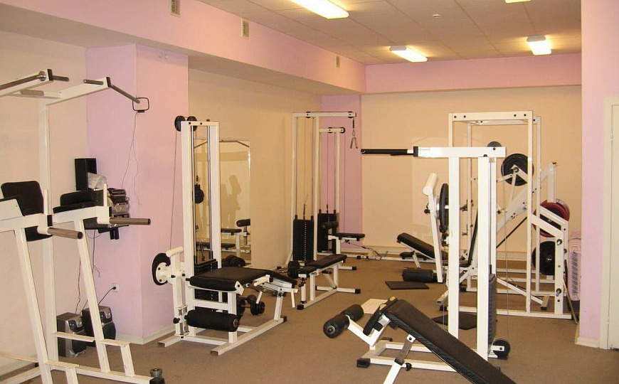 Здание с арендаторами, 280 м2 фото