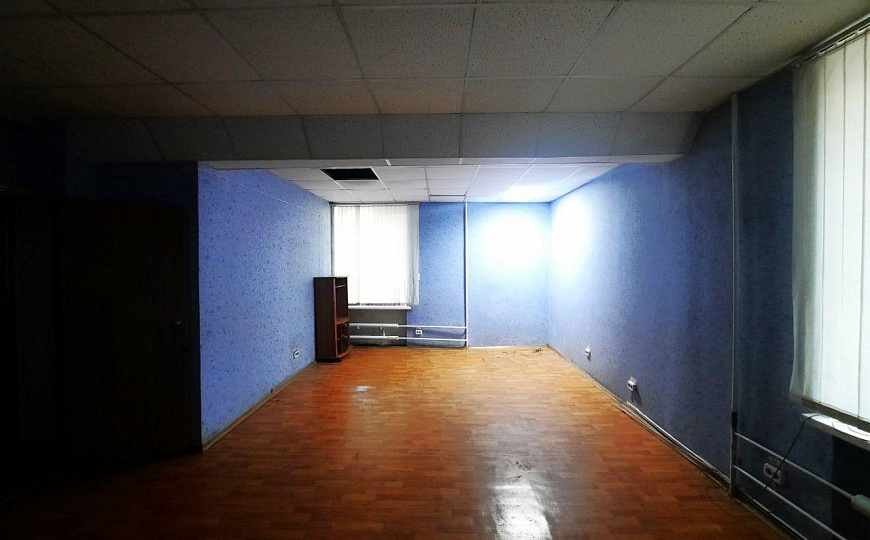 Продам помещение свободного назначения, 1 385 м² фото