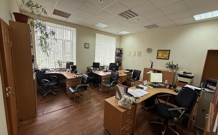 Сдам офисное помещение, 135 м² фото