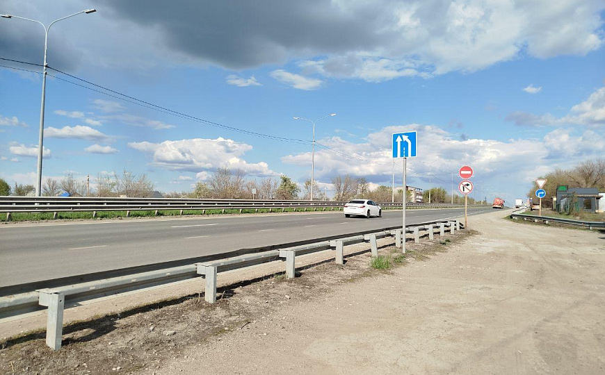 Кафе 80 м² на первой линии фото