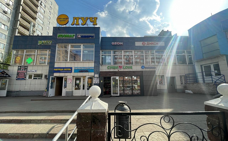 Помещение в ТЦ фото