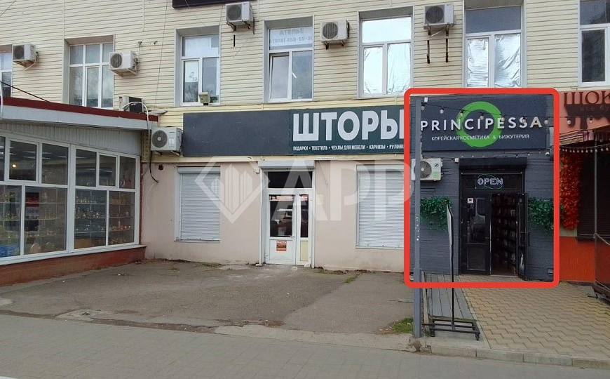 Сдаю торговое помещение, 45 м² фото