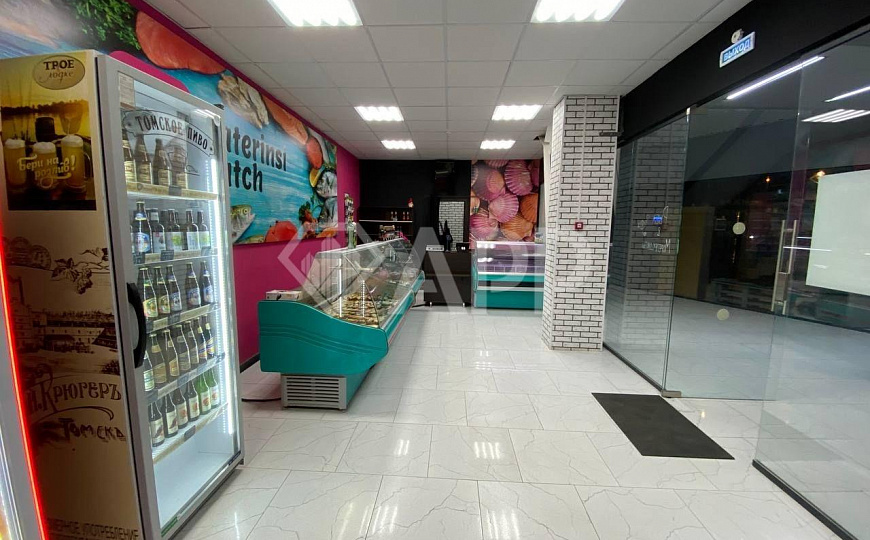 Торговое/Ремонт/Мокрая точка/45/25/70 м2 фото