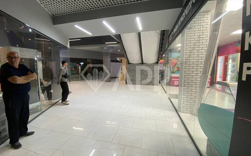 Торговое/Ремонт/Мокрая точка/45/25/70 м2 фото