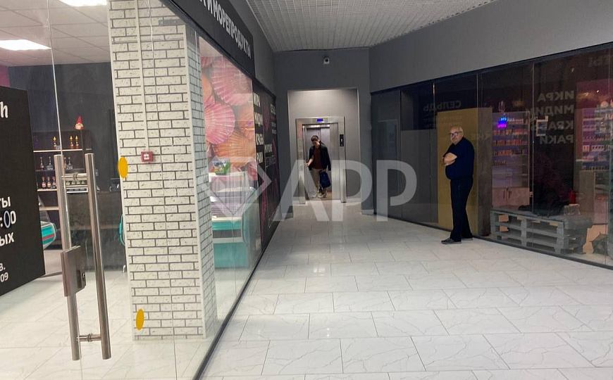 Торговое/Ремонт/Мокрая точка/45/25/70 м2 фото