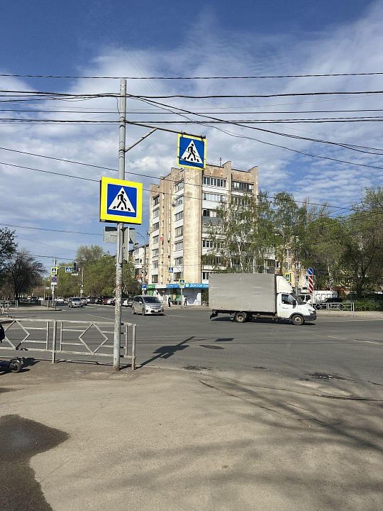 Продается помещение с АРЕНДАТОРАМИ на первой линии 45 м2 фото