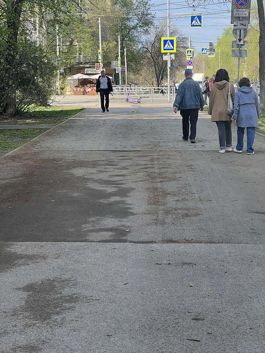 Продается помещение с АРЕНДАТОРАМИ на первой линии 45 м2 фото