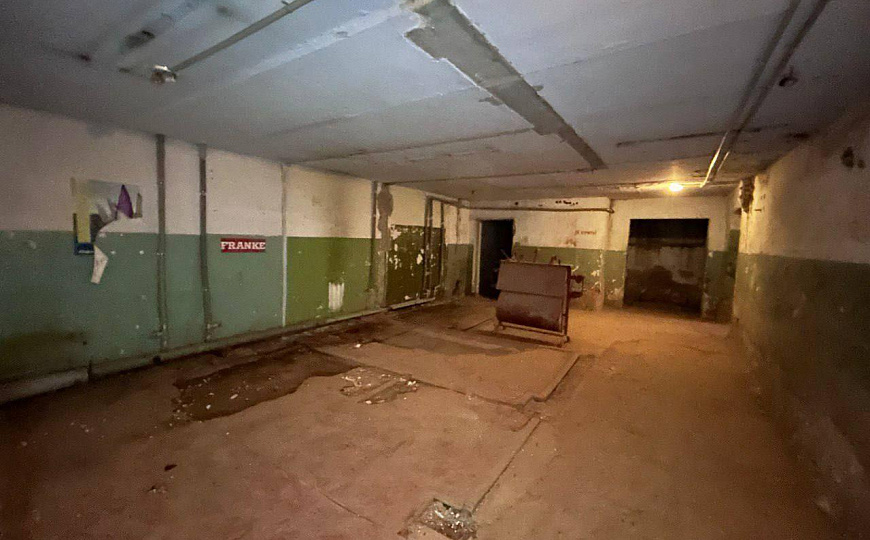 Помещение свободного назначения 500 кв.м. фото