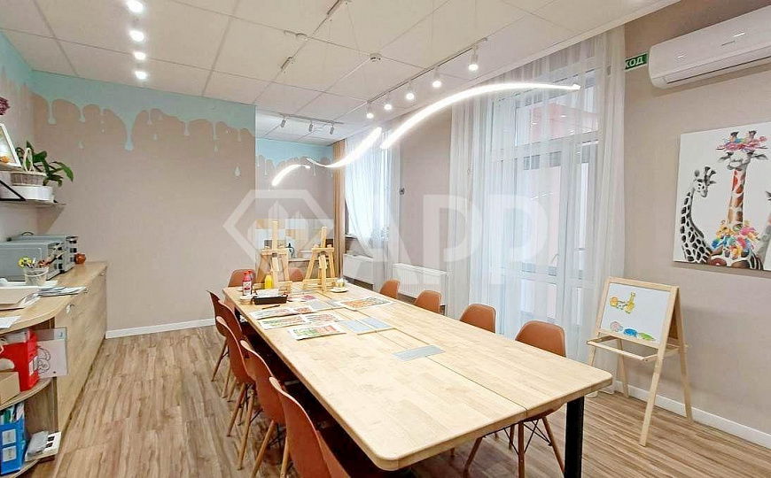 Помещение 954м² с НДС фото