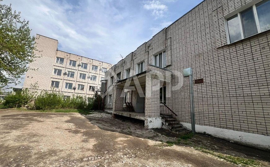 Здание в центре города фото