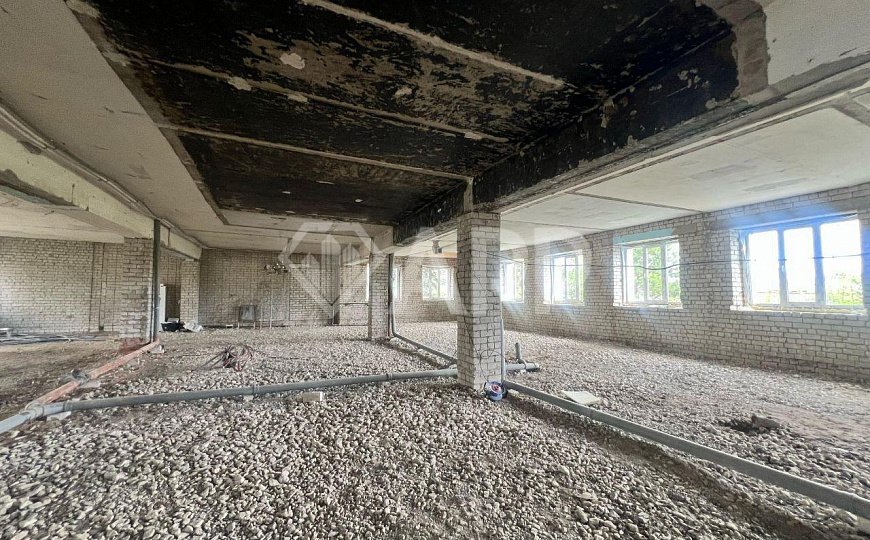 Здание в центре города фото