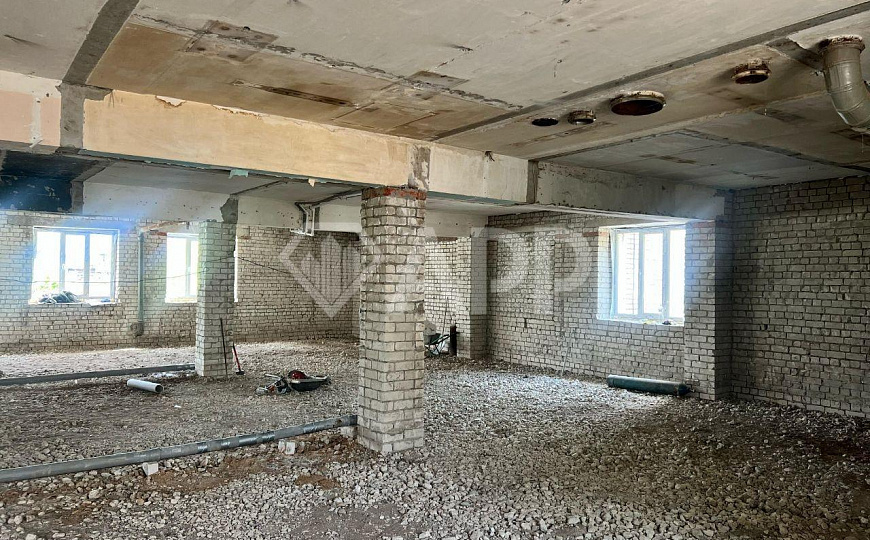 Здание в центре города фото