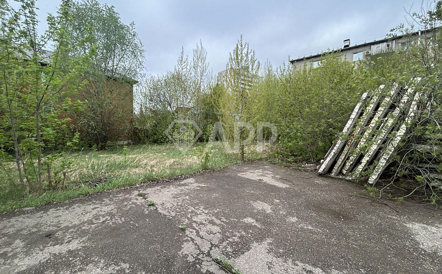 Продам земельный участок под офисный центр фото