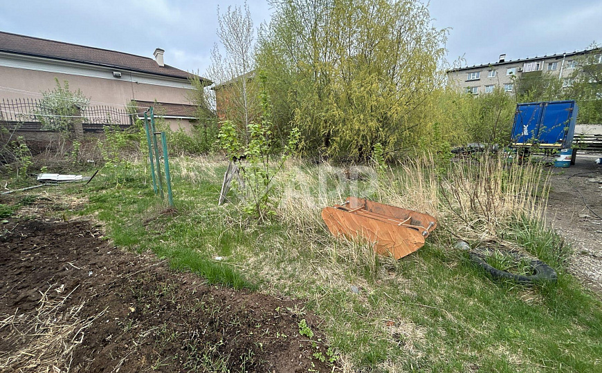 Продам земельный участок под офисный центр фото