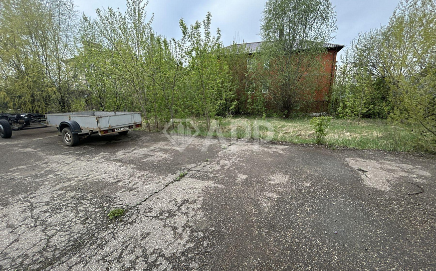 Продам земельный участок под офисный центр фото