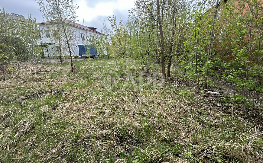 Продам земельный участок под офисный центр фото