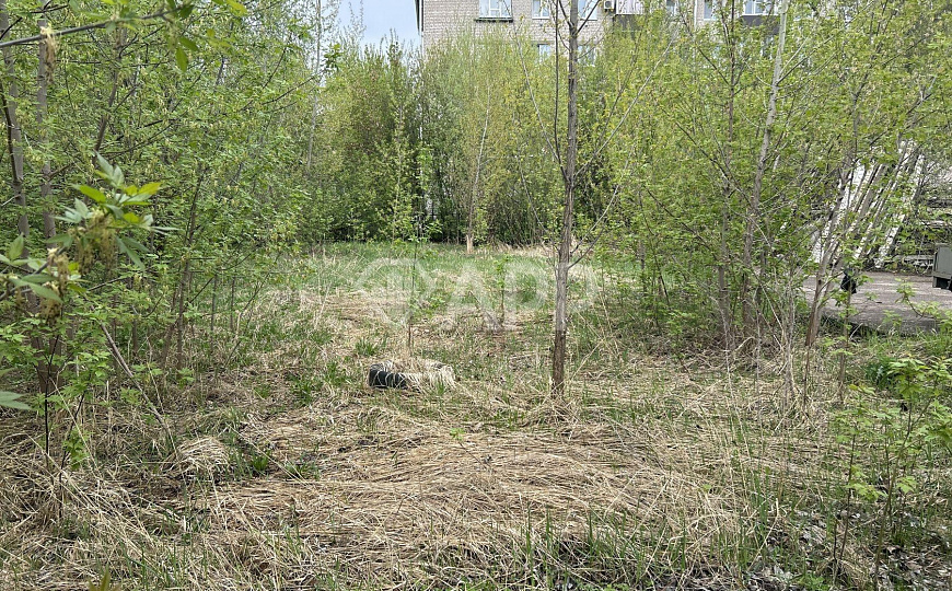 Продам земельный участок под офисный центр фото