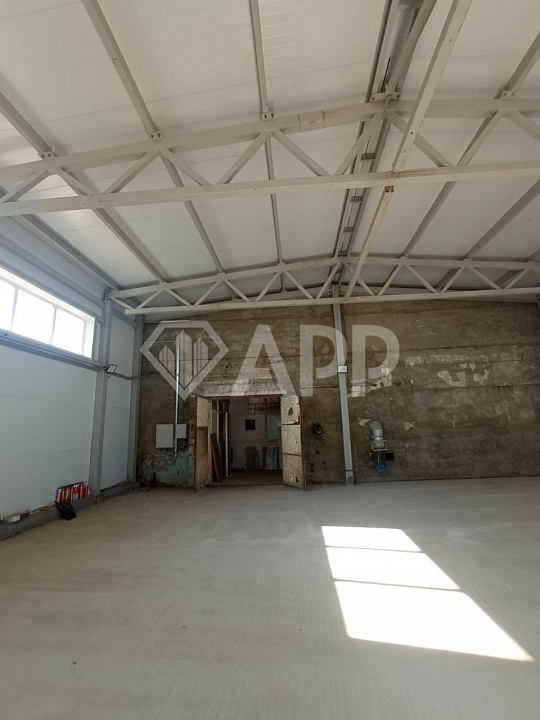 Сдается производственное помещение 400 м² фото