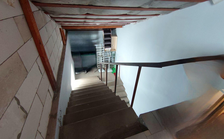 Продам помещение свободного назначения, 1 042 м² фото