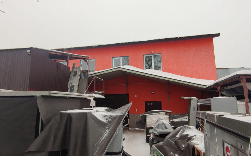 Продам помещение свободного назначения, 1 042 м² фото