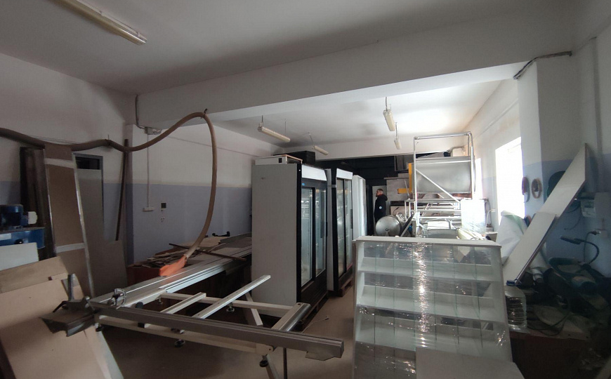 Продам помещение свободного назначения, 1 042 м² фото