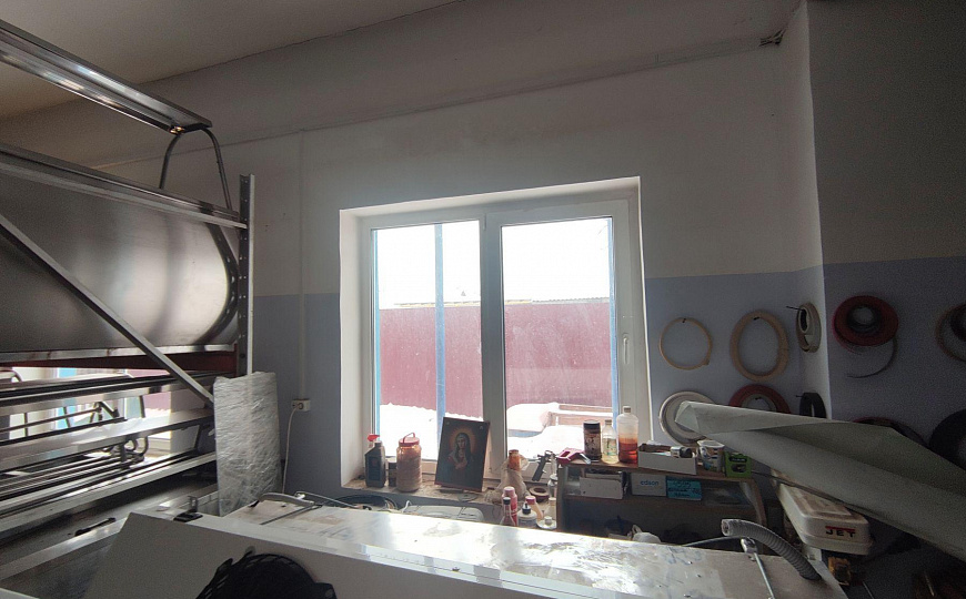 Продам помещение свободного назначения, 1 042 м² фото