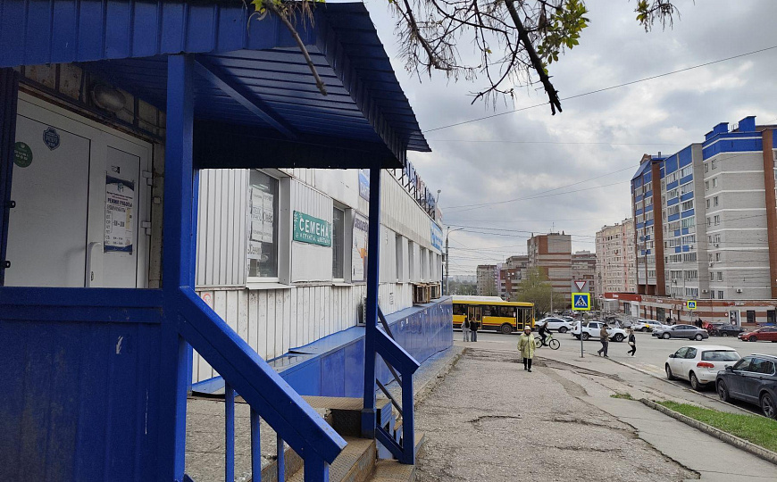 Торговые площади 10-100м² в аренду фото