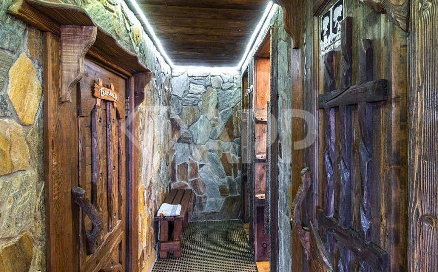 База отдыха, дом 450 м² + земля 2.5 га фото