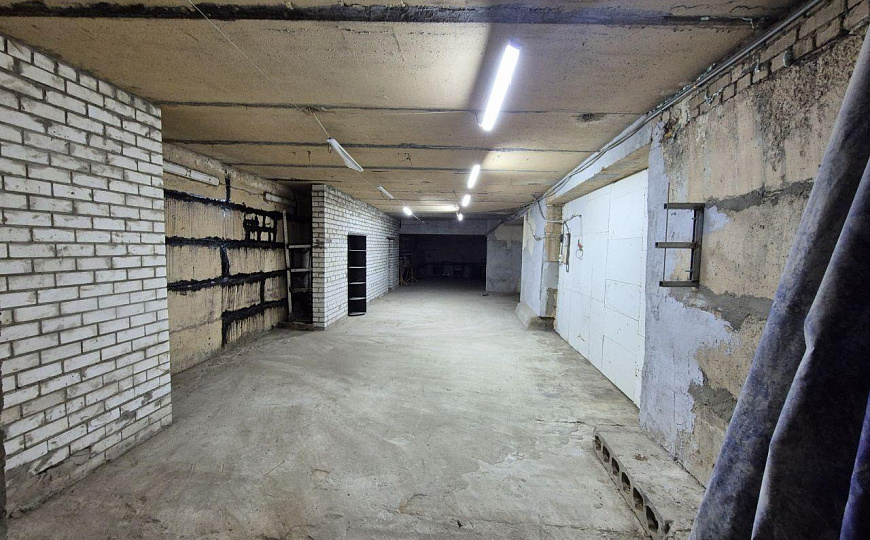 Сдам помещение 360 кв.м. под склад, производство, автосервис фото