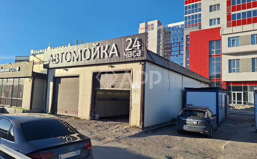 Продам здание(необходимо разобрать и перевезти), 180 м² фото