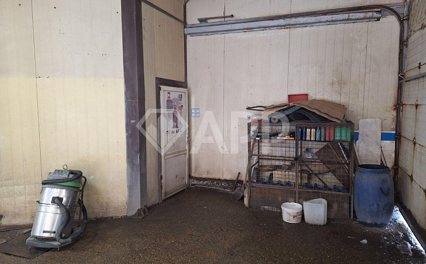 Продам здание(необходимо разобрать и перевезти), 180 м² фото