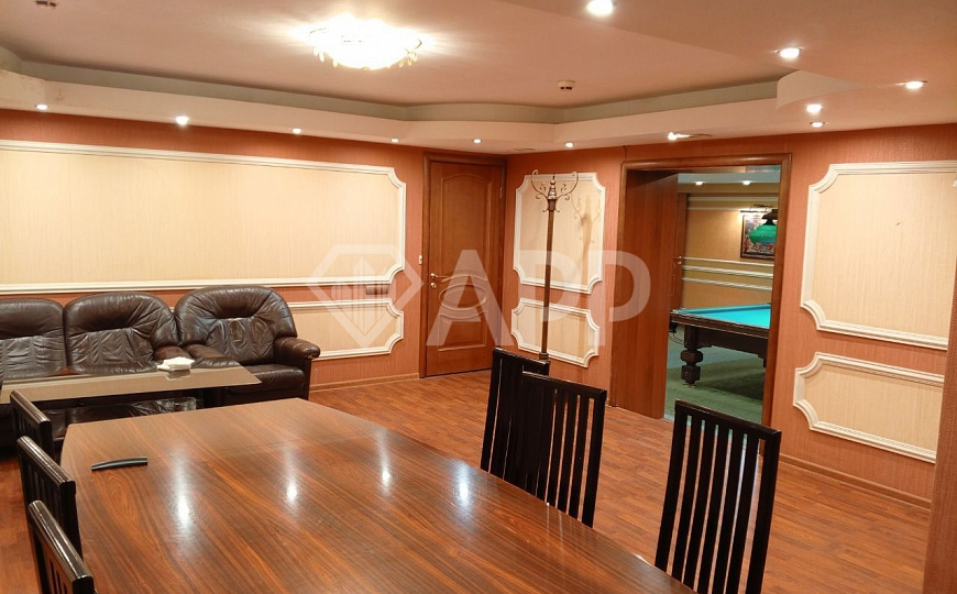 Сдам бизнес-центр/офисный центр, 684 м² фото