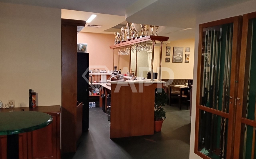 Сдам бизнес-центр/офисный центр, 684 м² фото