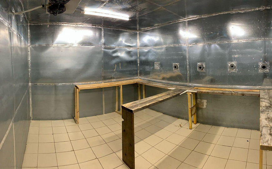 Сдам торговое помещение, 156 м² первая линия фото