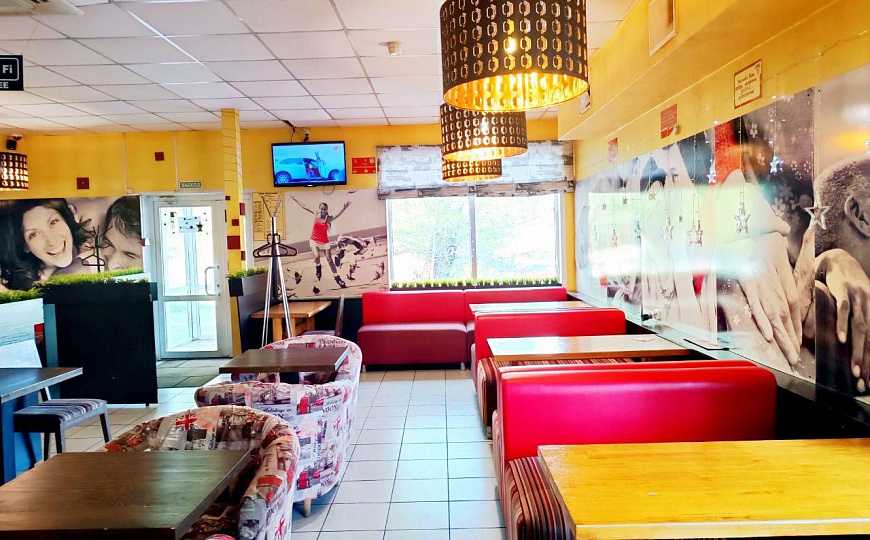 Продам успешную пиццерию на первой линии с высокой проходимостью.  фото