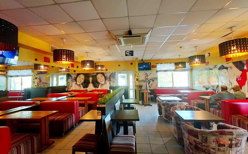 Продам успешную пиццерию на первой линии с высокой проходимостью.  фото