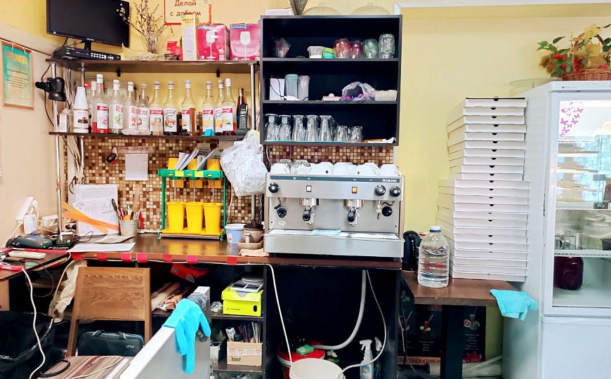 Продам успешную пиццерию на первой линии с высокой проходимостью.  фото