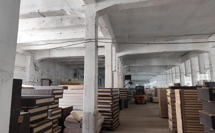 Производственные/складские помещения  фото