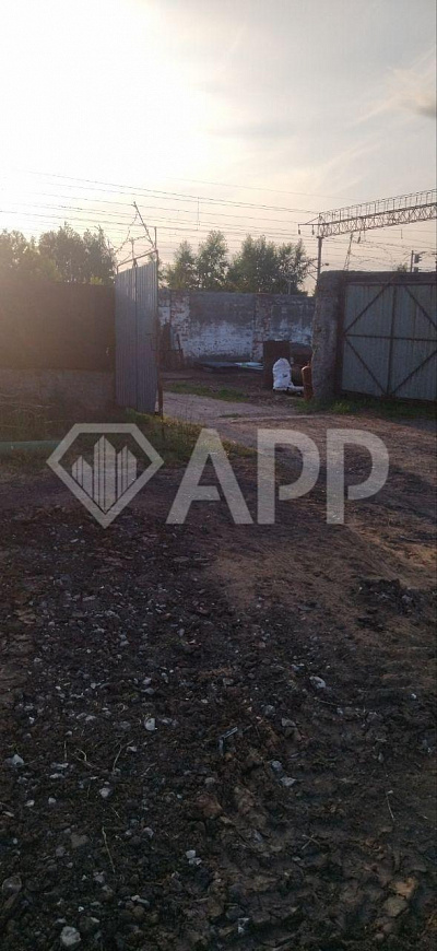 Продажа произв.-складского здания и  участка, ж/д ветка. фото