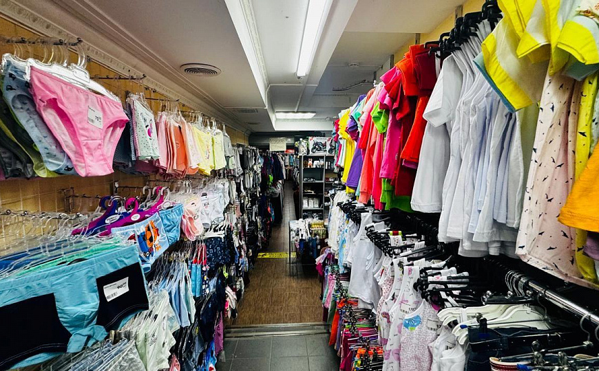 Сдам торговое помещение, 236,5 м² фото