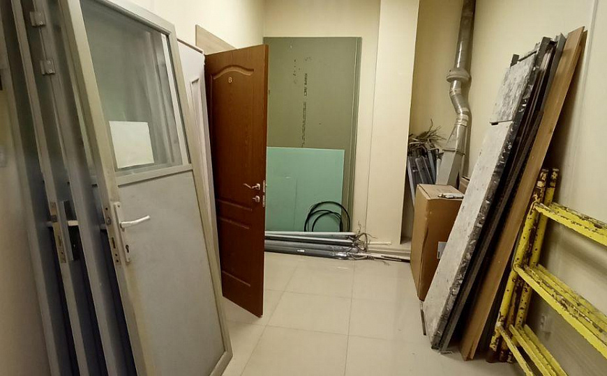 Аренда, помещений свободного назначения 200 м² фото