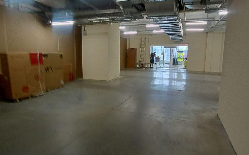 Аренда, помещений свободного назначения 200 м² фото