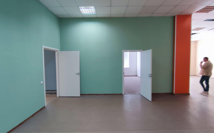 Сдам офисное помещение, 107 м² фото